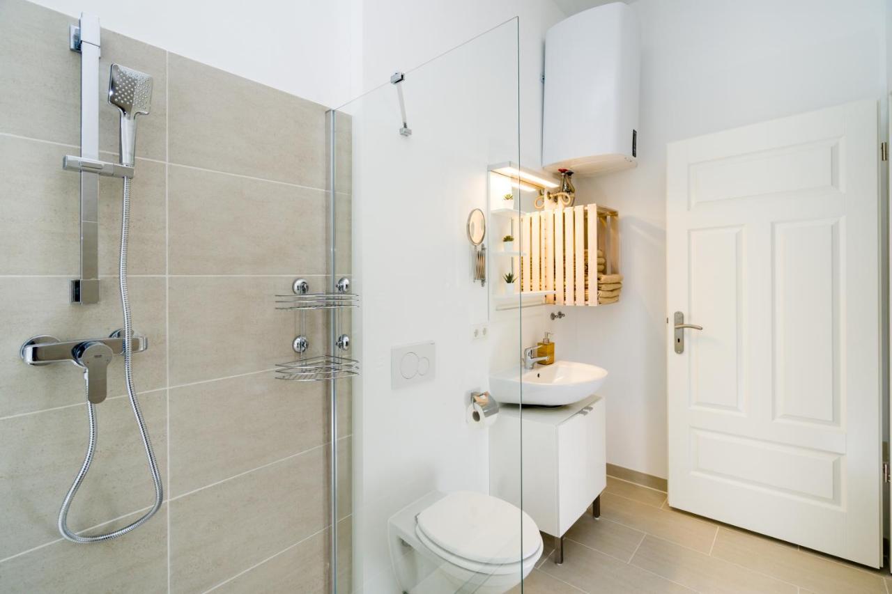 The Lohmeyerstr Hh, 2 Bed Rooms Up To 5 People Βερολίνο Εξωτερικό φωτογραφία